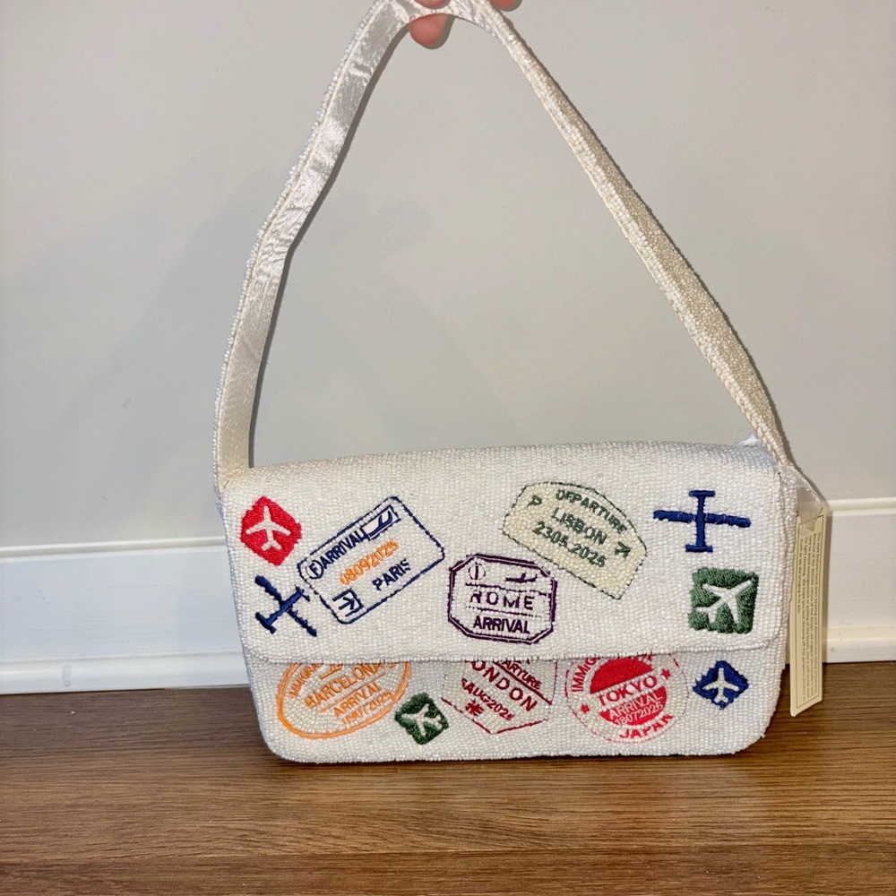 NWT VIRAL beaded passport /travel bag - Picture 2 of 6